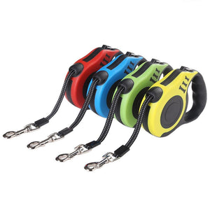 A Retractable Strong Nylon Dog Leash with Comfortable Hand Grip, One Button Brake, Pause & Lock - NuoPets
